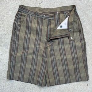Men's Patagonia Green Striped Shorts 30 Pocket Zip Outdoor Hike Golf Casual City